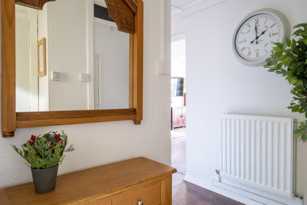 Lovely 1-Bedroom Property With Balcony In West End Glasgow Ngoại thất bức ảnh